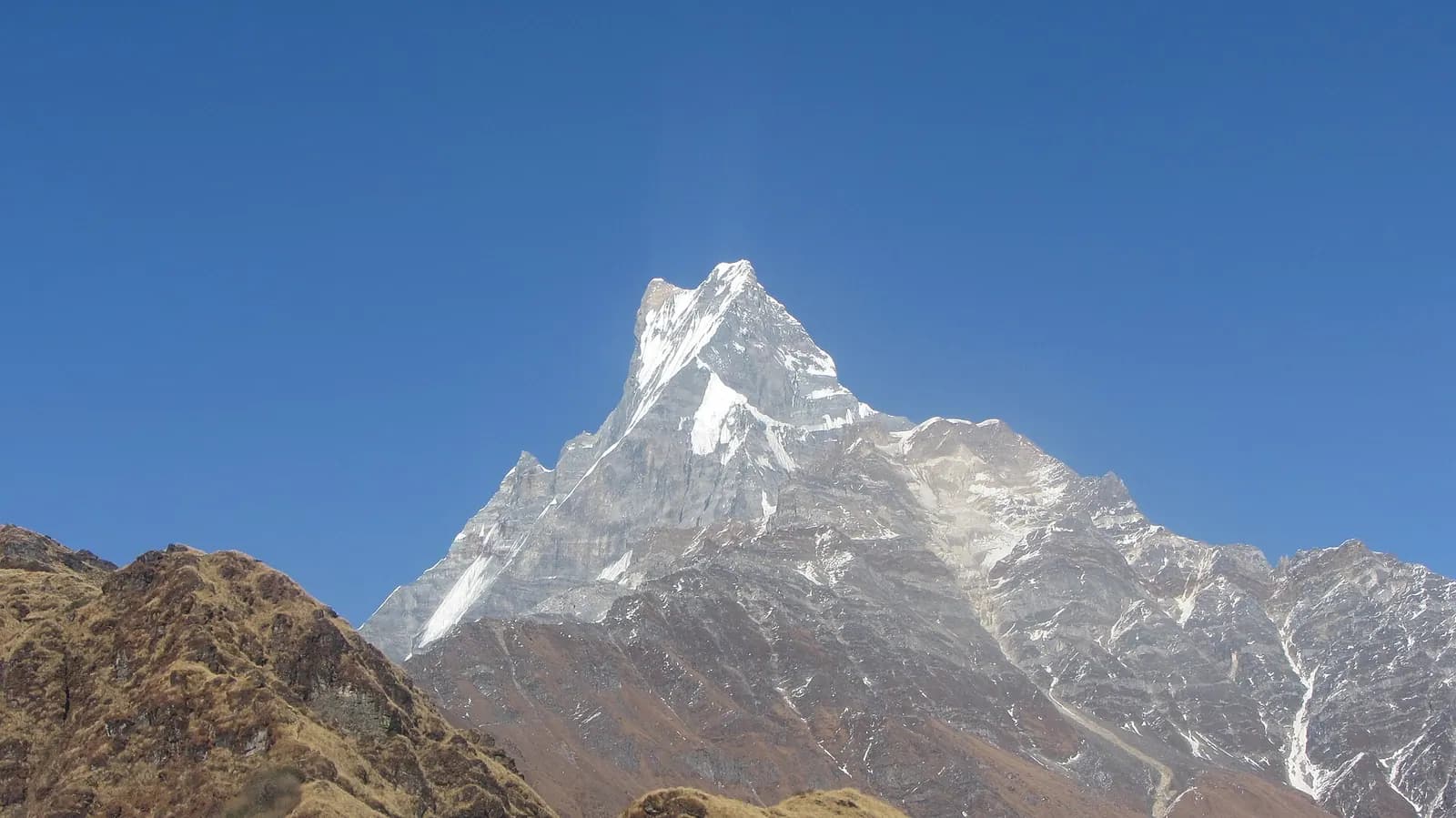 Langtang Closed? 6 Best Alternative Treks for Autumn 2026