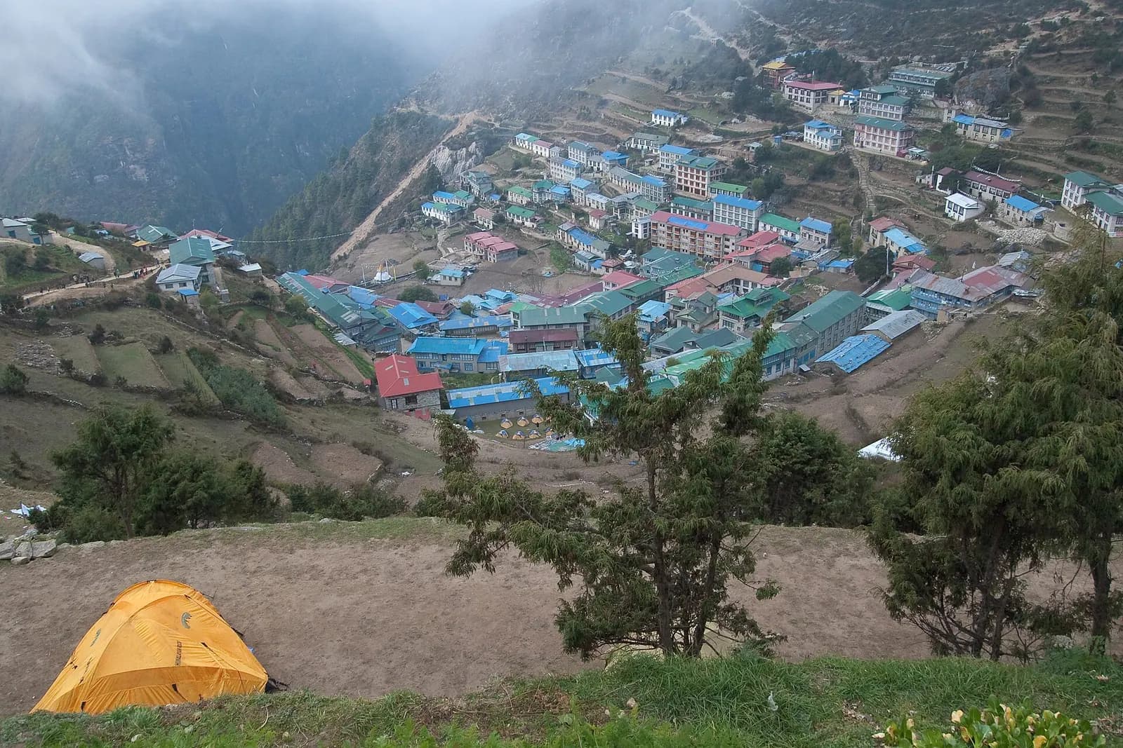 Everest Base Camp Night by Night: Which Sleeps Break the 500 m Rule